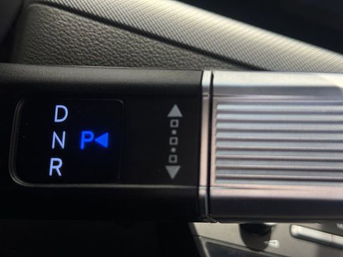 Used 2025 Hyundai Sonata SEL FWD image 18