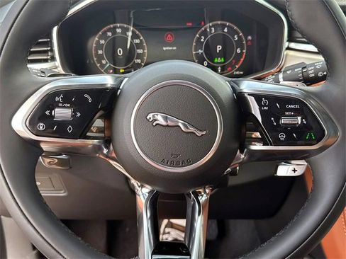 New 2026 Jaguar F-PACE R-Dynamic S image 26