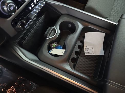 New 2026 RAM 1500 Big Horn AWD/4WD image 24