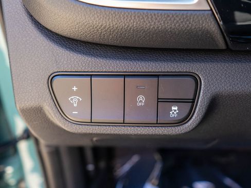 New 2026 Kia Seltos S AWD/4WD image 17