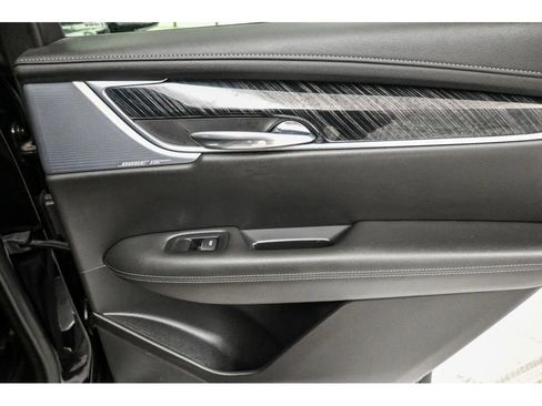 Used 2024 Cadillac XT6 Premium Luxury AWD/4WD image 20