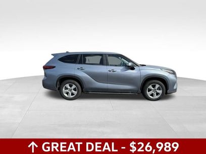 Used 2023 Toyota Highlander L