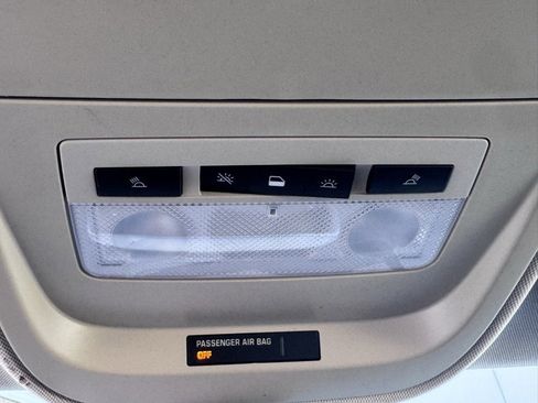 Used 2016 GMC Canyon SLE w/ SLE Convenience Package image 28