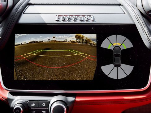 Used 2019 Ferrari GTC4Lusso image 77