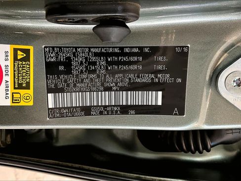 Used 2016 Toyota Highlander Plus FWD image 35