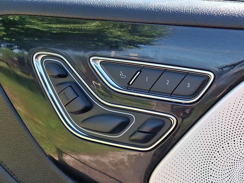 Used 2023 Lincoln Aviator Reserve w/ Equipment Group 201A AWD/4WD image 22