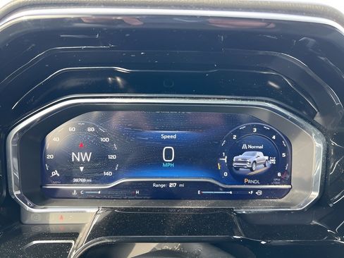 Used 2023 Chevrolet Silverado 1500 LT image 19