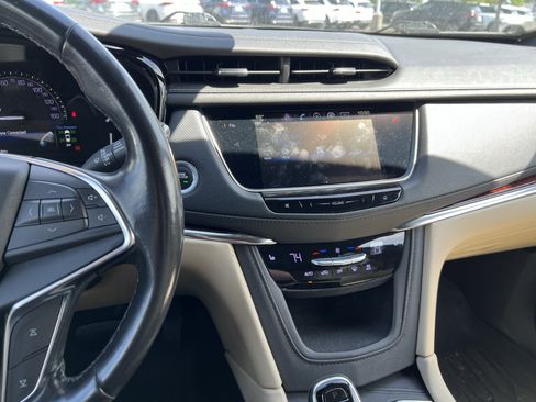 Used 2019 Cadillac XT5 Luxury AWD/4WD image 32