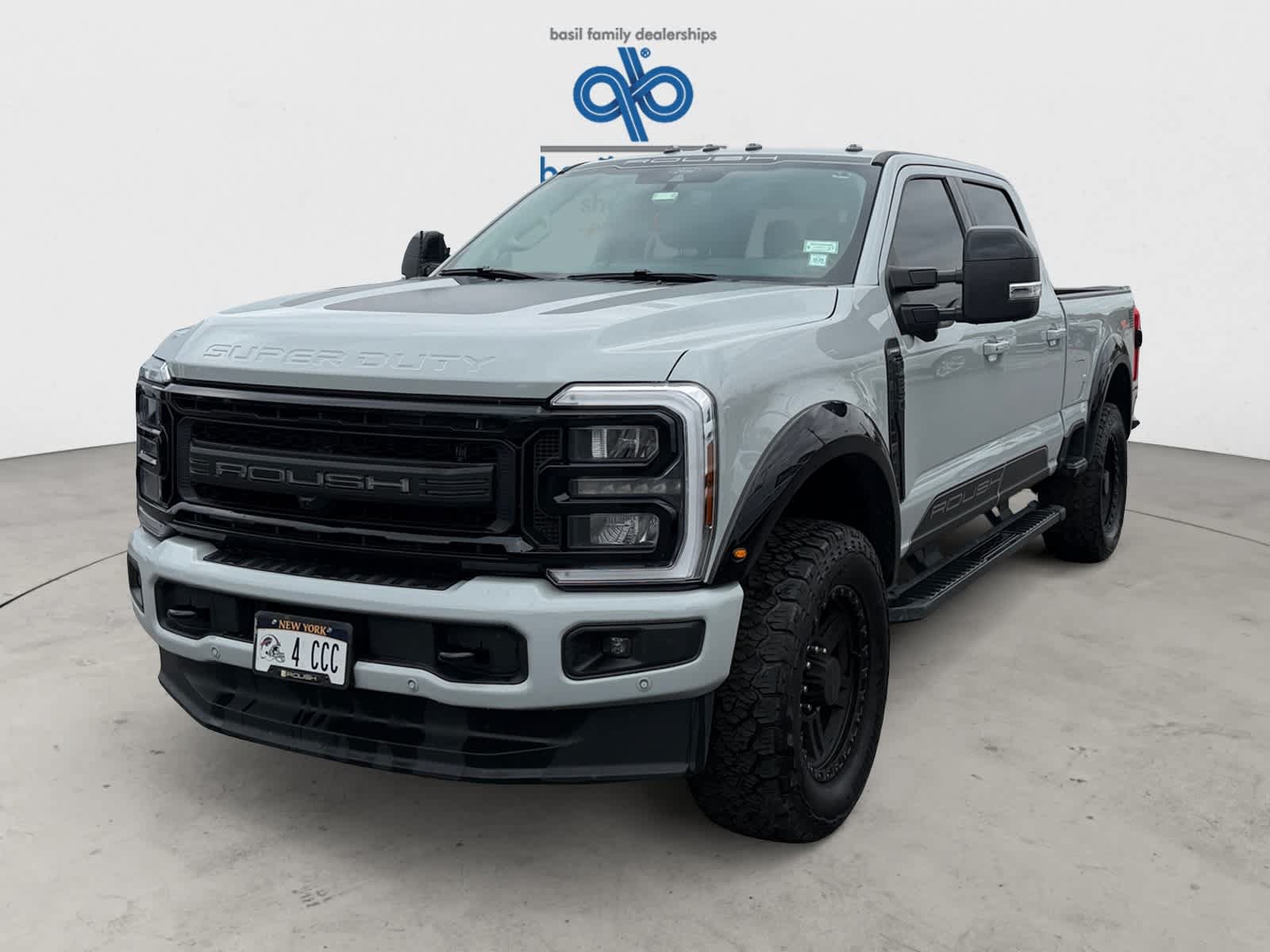Used 2025 Ford F250 Lariat w/ Lariat Ultimate Package AWD/4WD image 3