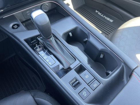 New 2026 Nissan Sentra SR image 8