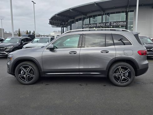 New 2026 Mercedes-Benz GLB 250 4MATIC image 3