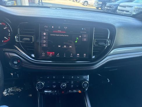 Used 2025 Dodge Durango GT image 19
