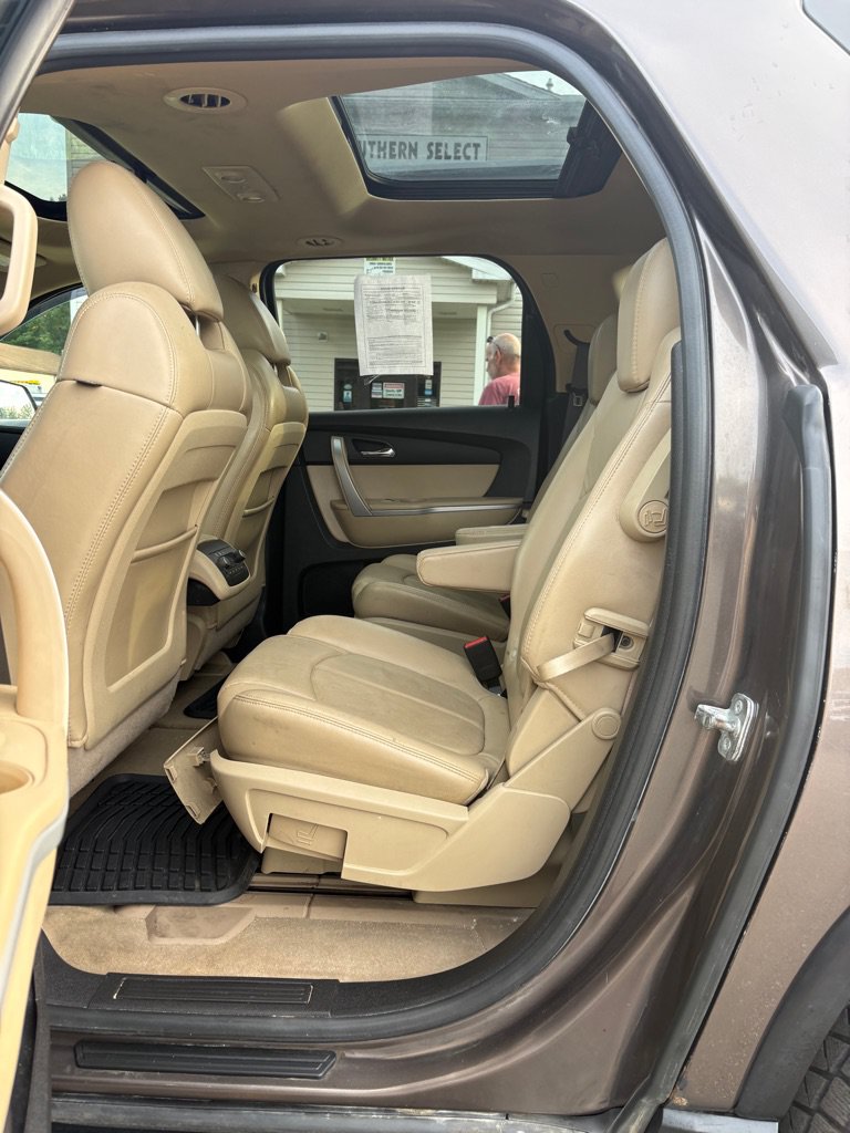 Used 2010 GMC Acadia SLT w/ Spring Special Package SLT-1 AWD/4WD image 10
