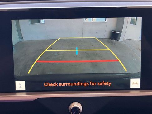 Used 2023 Toyota Crown image 11