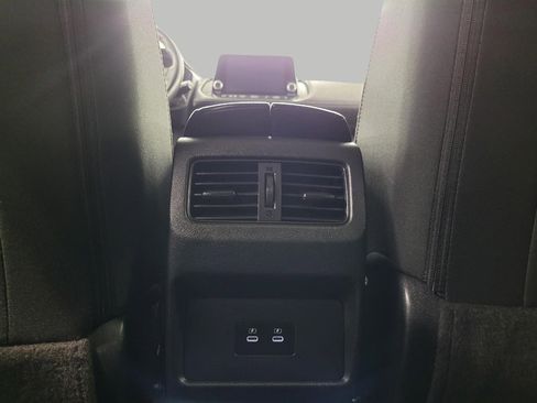 Used 2025 Nissan Rogue SV image 23