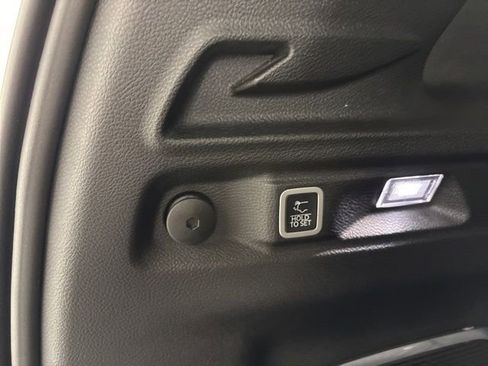 Used 2022 Jeep Grand Cherokee L Limited image 26