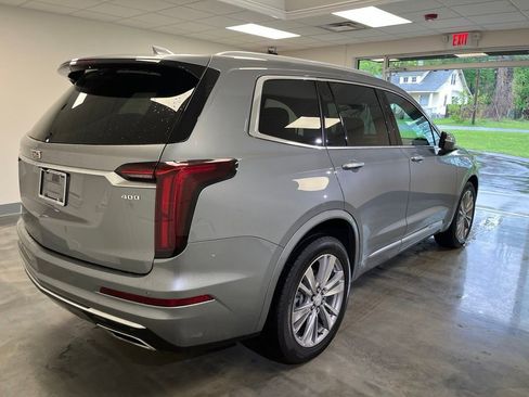 Certified 2024 Cadillac XT6 Premium Luxury AWD/4WD image 2