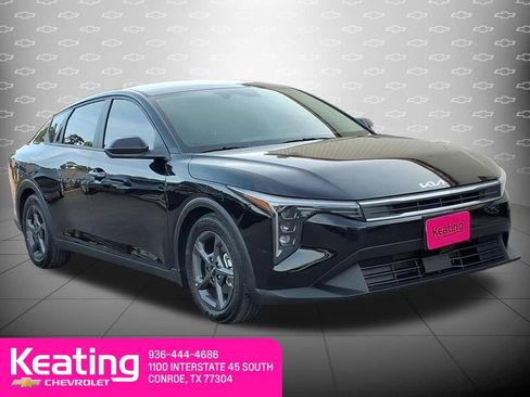 Used 2025 Kia K4 FWD image 3