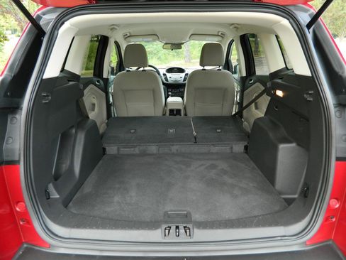 Used 2017 Ford Escape SE image 10