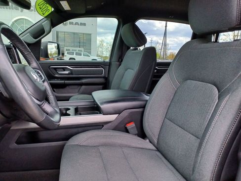 Used 2020 RAM 1500 Big Horn AWD/4WD image 9