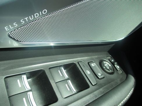 Used 2021 Acura RDX w/ Technology Package image 26