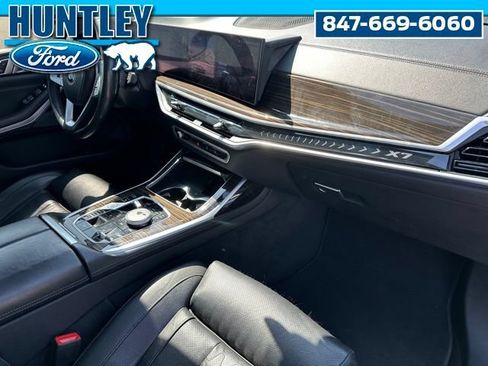 Used 2023 BMW X7 xDrive40i w/ Premium Package AWD/4WD image 13