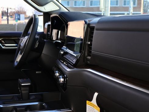 New 2026 GMC Sierra 1500 Elevation w/ Elevation Premium Package image 9