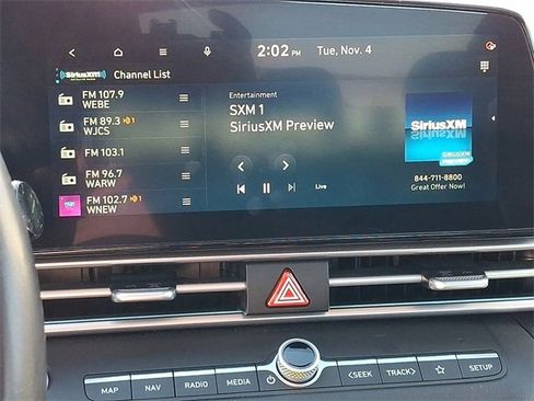 Used 2024 Hyundai Elantra Limited image 13