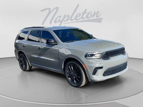 Used 2025 Dodge Durango GT w/ Blacktop Package RWD image 8