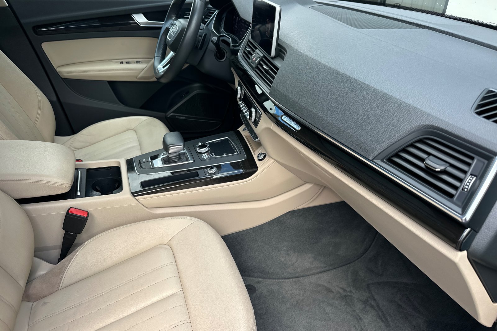 Used 2019 Audi Q5 2.0T Premium Plus AWD/4WD image 18
