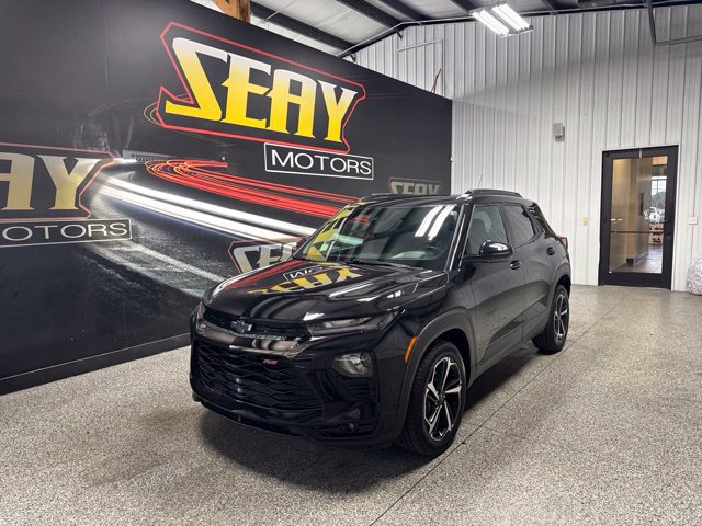 Used 2022 Chevrolet TrailBlazer RS FWD image 1
