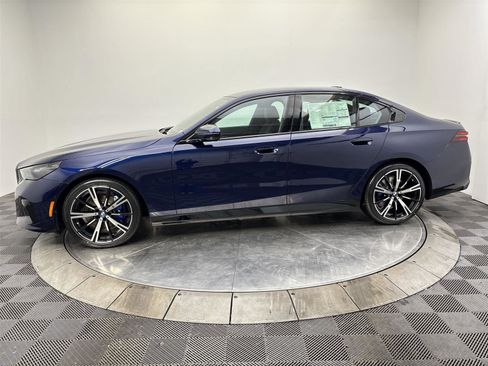 New 2026 BMW 540i xDrive w/ Executive Package image 16