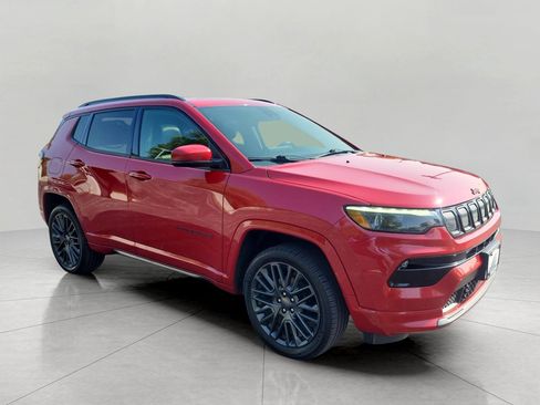 Used 2022 Jeep Compass Limited w/ (RED) Package AWD/4WD image 1