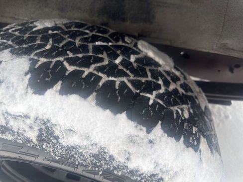 Used 2002 Ford E-150 and Econoline 150 image 23