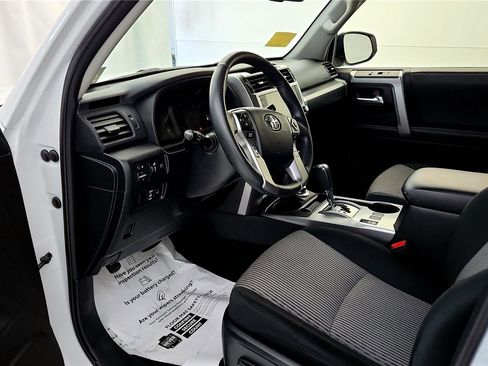 Used 2024 Toyota 4Runner SR5 image 15