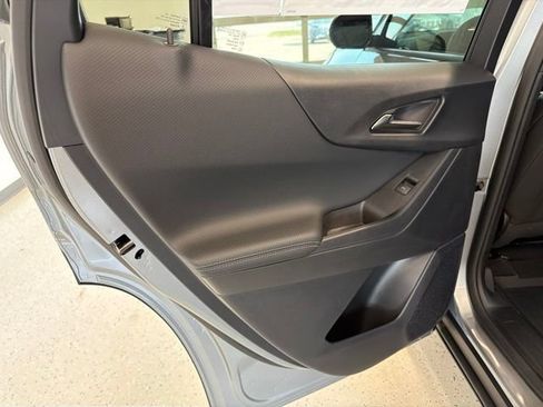 New 2027 Chevrolet Equinox LT AWD/4WD image 40