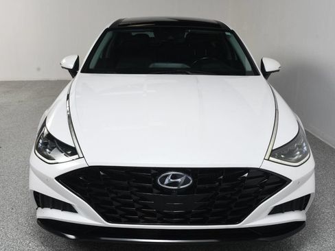 Used 2021 Hyundai Sonata Limited FWD image 16