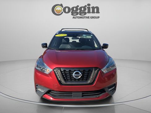 Used 2020 Nissan Kicks SR w/ SR Premium Package FWD image 8