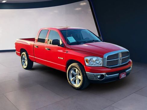 Used 2008 Dodge Ram 1500 Truck SLT image 7