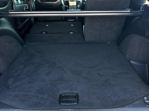 Used 2020 Jeep Grand Cherokee Altitude RWD image 15