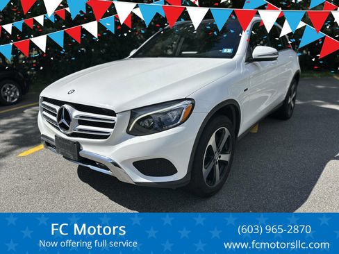 Used 2016 Mercedes-Benz GLC 300 4MATIC image 2
