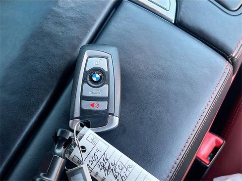 Used 2018 BMW 650i Convertible image 32