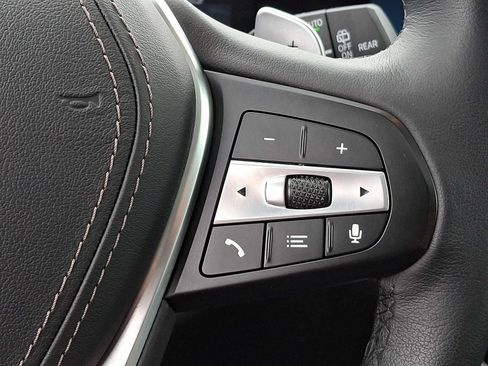 Used 2024 BMW X5 xDrive40i w/ Premium Package AWD/4WD image 23