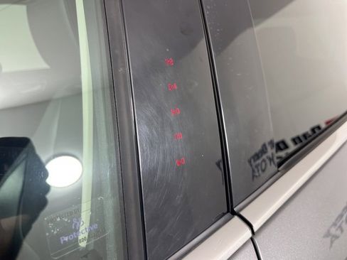 Used 2022 Ford Edge Titanium w/ Equipment Group 301A image 23