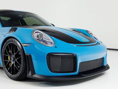 Used 2018 Porsche 911 GT2 RS RWD image 54
