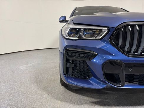 Used 2022 BMW X6 xDrive40i w/ Executive Package image 4