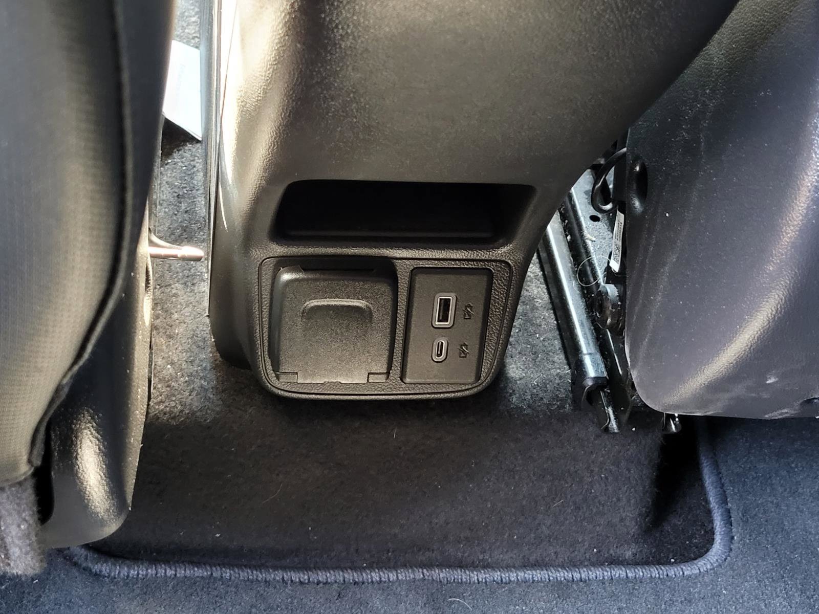 Used 2023 Chevrolet TrailBlazer RS w/ Convenience Package FWD image 19