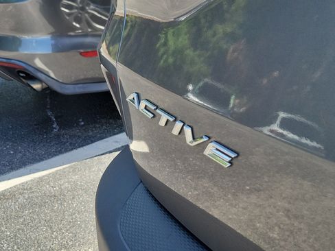 Used 2024 Ford Escape Active AWD/4WD image 8