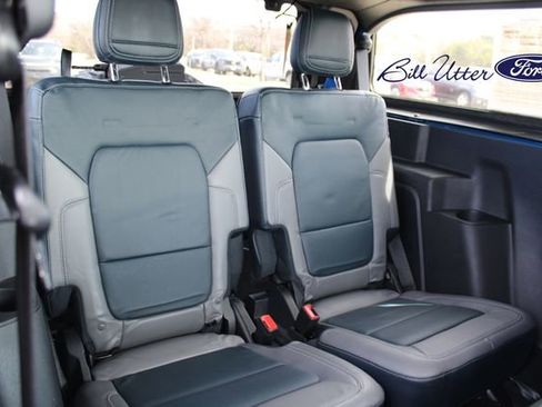 Used 2021 Ford Bronco First Edition image 12