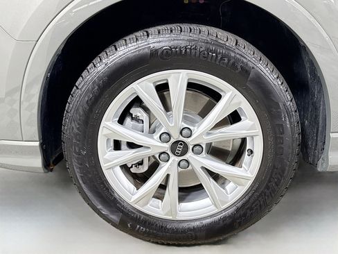 Certified 2025 Audi Q3 2.0T Premium Plus w/ Premium Plus Package image 29